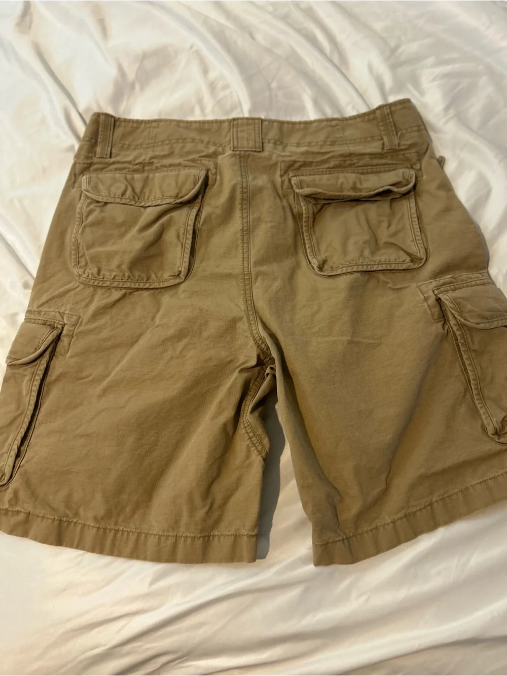 L.L.Bean Natural Fit Khaki Cargo Shorts Men’s 36W Tan Outdoor Utility